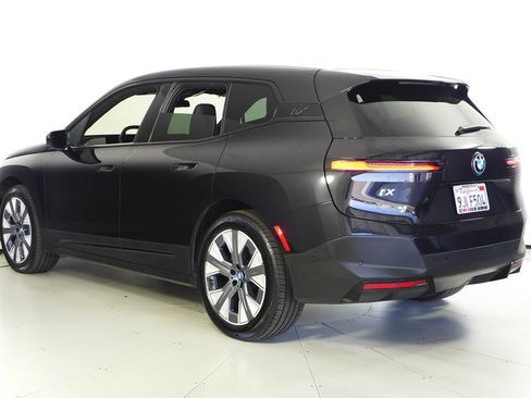 Certified 2024 BMW iX xDrive50 AWD/4WD image 8