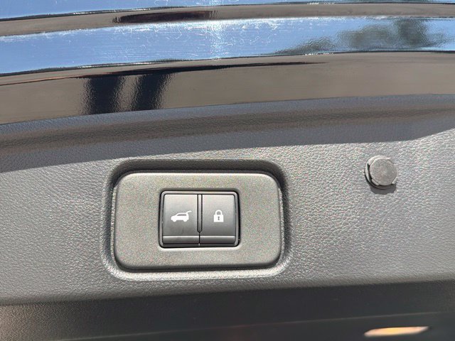 Used 2025 Nissan Pathfinder Platinum w/ Cargo Package AWD/4WD image 15
