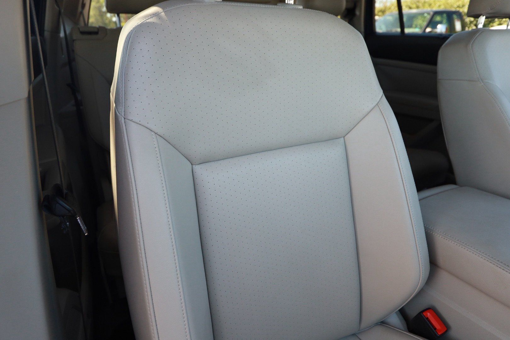 Used 2018 Volkswagen Atlas SE FWD image 29