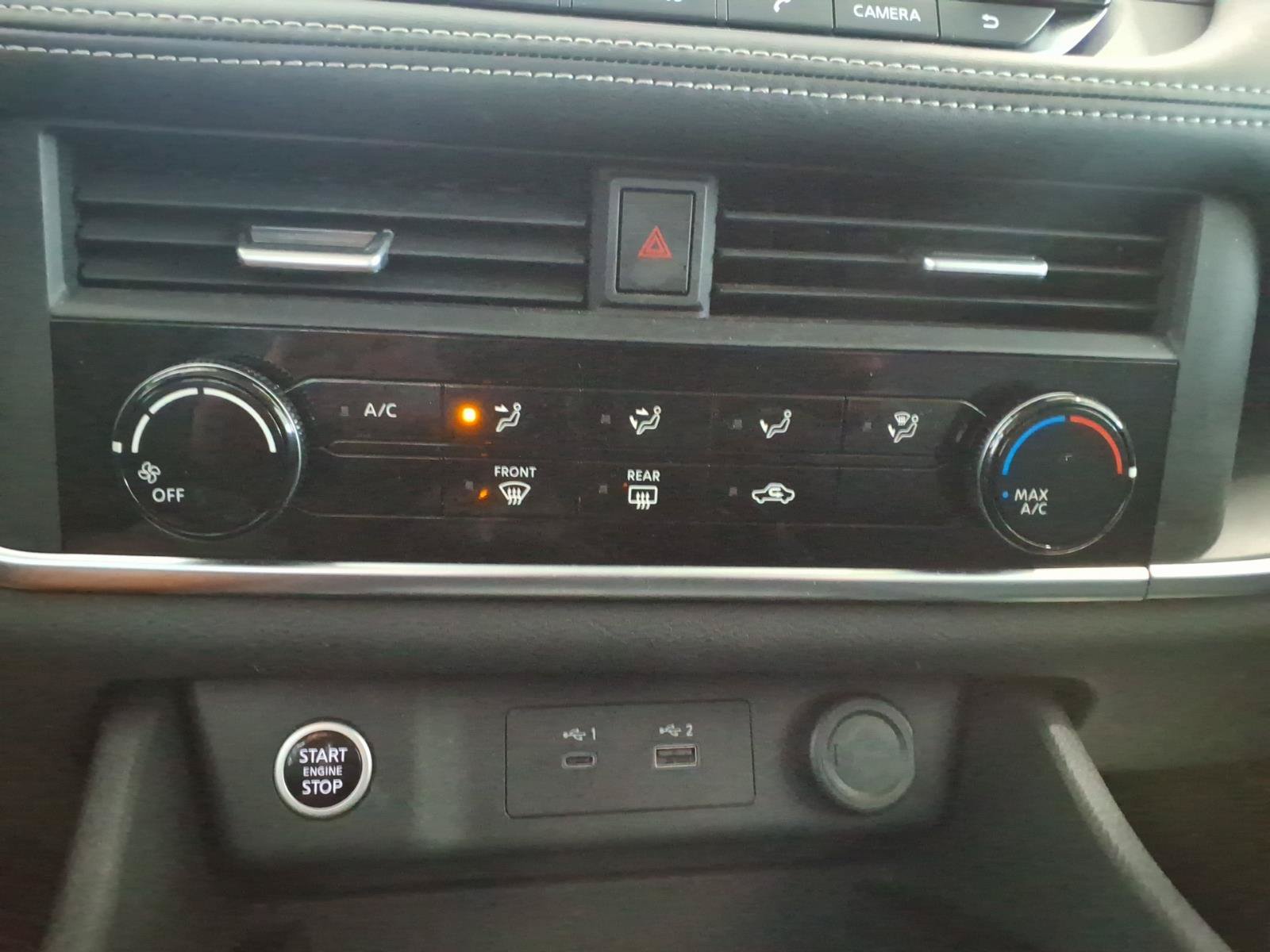 Used 2023 Nissan Rogue S AWD/4WD image 24