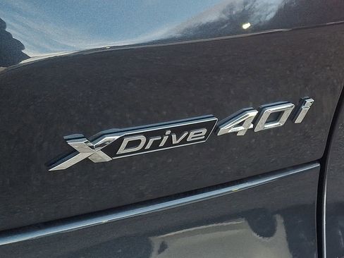 Certified 2022 BMW X5 xDrive40i w/ M Sport Package image 31