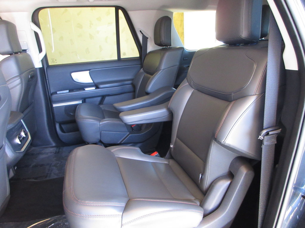 Certified 2025 Ford Expedition Max Active RWD image 23