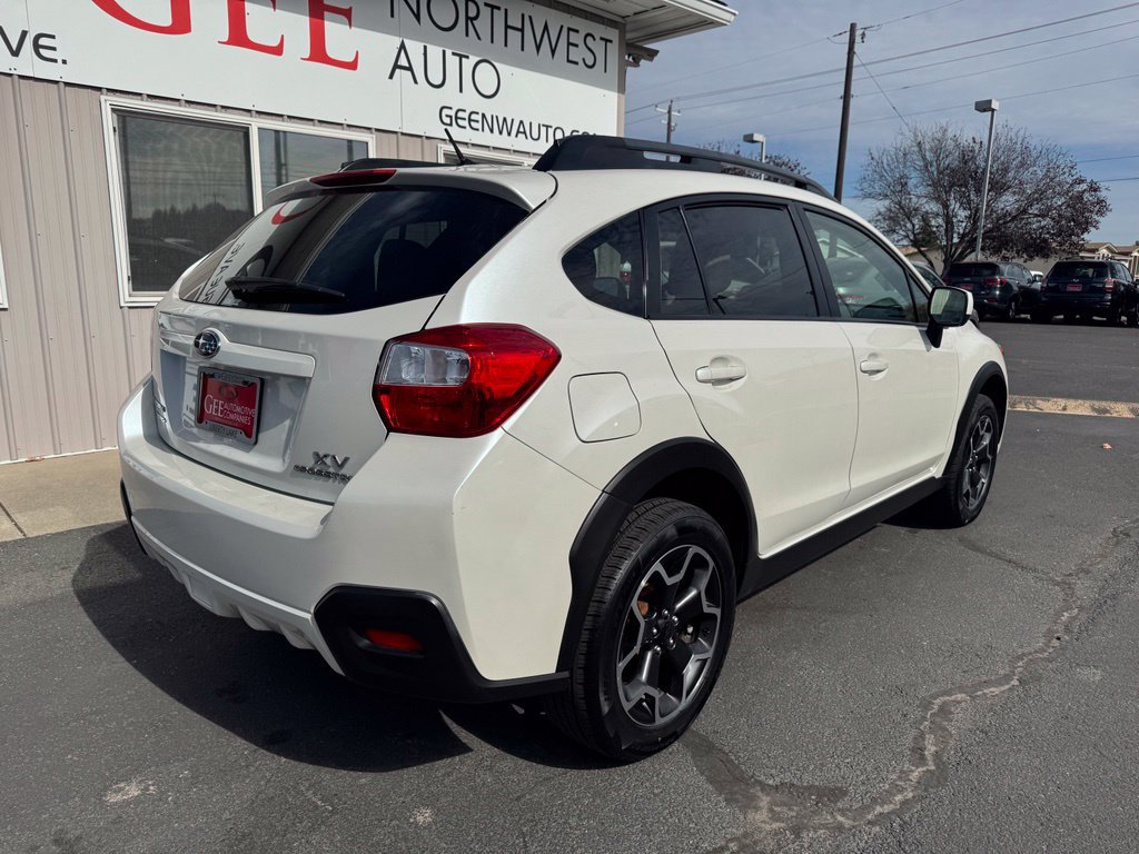 Used 2014 Subaru Crosstrek 2.0i Premium AWD/4WD image 3