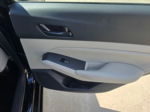 Used 2025 Nissan Altima 2.5 SV image 20