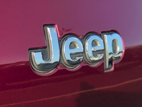 Used 2021 Jeep Grand Cherokee L Limited RWD image 6