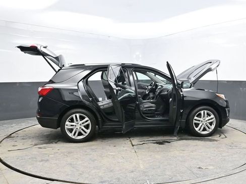 Used 2020 Chevrolet Equinox Premier image 47