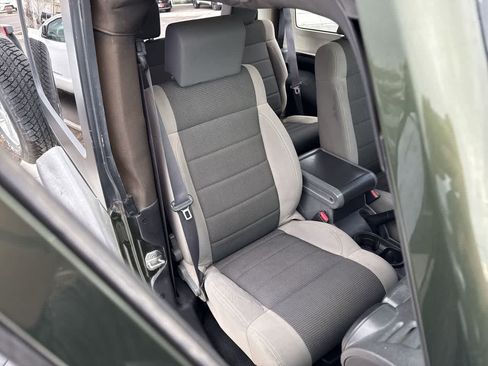 Used 2007 Jeep Wrangler X image 14