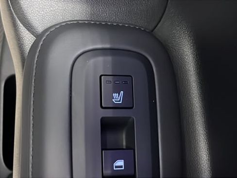 Used 2025 Hyundai Santa Fe Limited AWD/4WD image 37