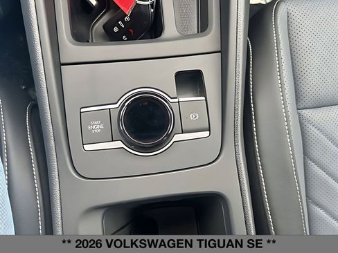 New 2026 Volkswagen Tiguan SE image 30