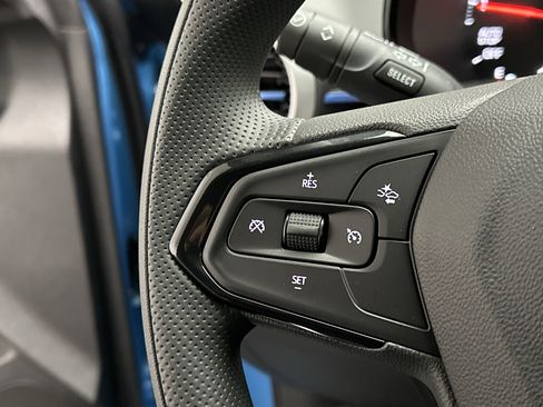 New 2026 Chevrolet Trax LS w/ LS Convenience Package FWD image 25