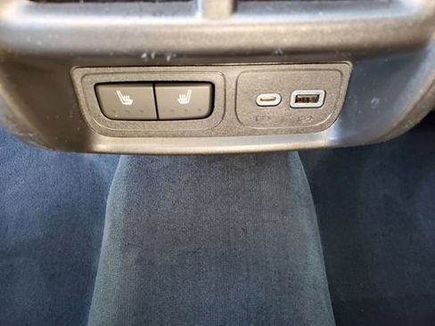 Certified 2023 Cadillac XT4 Premium Luxury w/ Cold Weather Package image 16