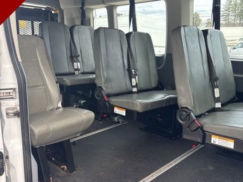 Used 2019 Ford Transit 350 XL image 8