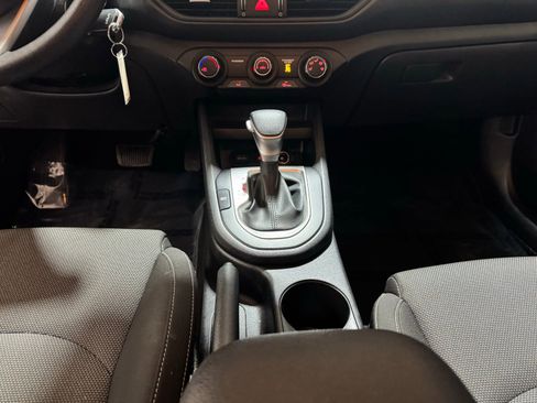 Used 2023 Kia Forte LXS image 15