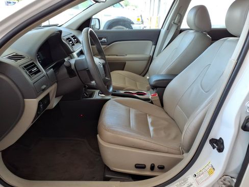 Used 2012 Ford Fusion Hybrid FWD image 3