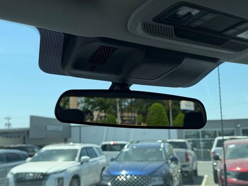 Used 2023 Ford F150 XLT image 26