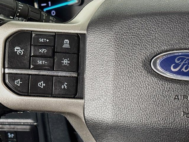 Used 2022 Ford Expedition Limited RWD image 11