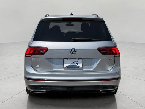 Used 2020 Volkswagen Tiguan SE R-Line AWD/4WD image 6