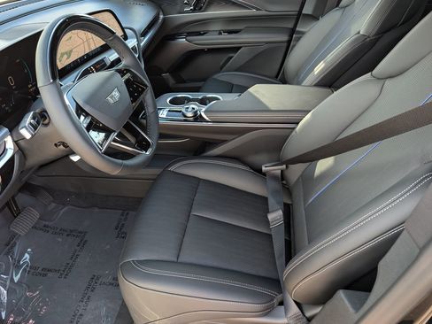 New 2026 Cadillac Lyriq Sport AWD/4WD image 11