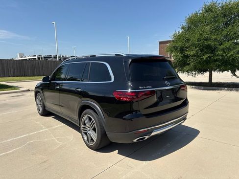 Used 2024 Mercedes-Benz GLS 450 4MATIC image 13