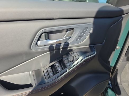 New 2026 Nissan Rogue SV AWD/4WD image 14