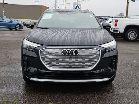 Used 2023 Audi Q4 e-tron Premium Plus w/ Premium Plus image 8