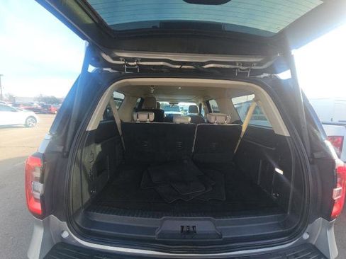 Used 2024 Ford Expedition Max Limited image 5