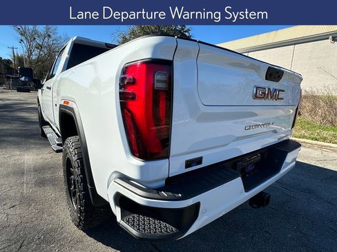 Used 2024 GMC Sierra 2500 Denali w/ Denali Reserve Package image 22