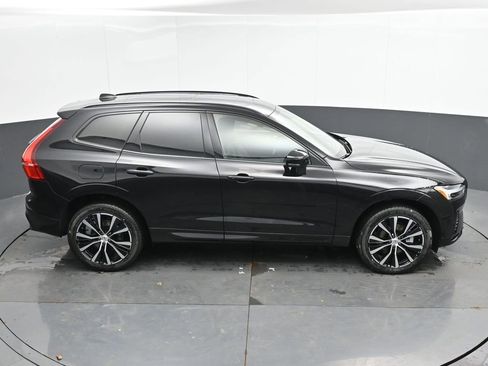 New 2025 Volvo XC60 B5 Plus w/ Protection Package Premier AWD/4WD image 35