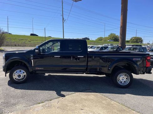 New 2026 Ford F450 Platinum w/ Platinum Plus Package AWD/4WD image 6