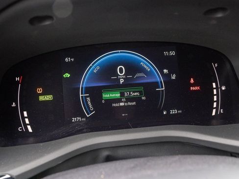 Certified 2025 Toyota Camry SE image 19