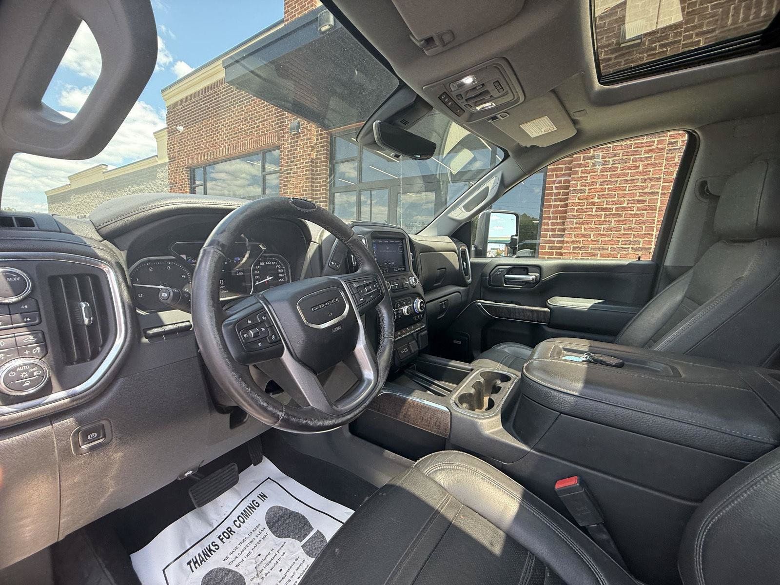 Used 2022 GMC Sierra 2500 Denali w/ Denali Ultimate Package AWD/4WD image 10