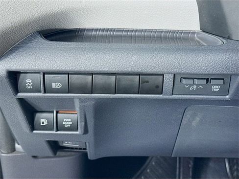 Certified 2021 Toyota Sienna XLE image 10
