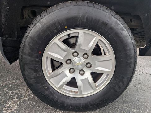 Used 2019 Chevrolet Silverado 1500 LT image 25