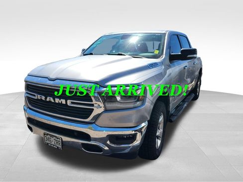 Used 2019 RAM 1500 Big Horn AWD/4WD image 3