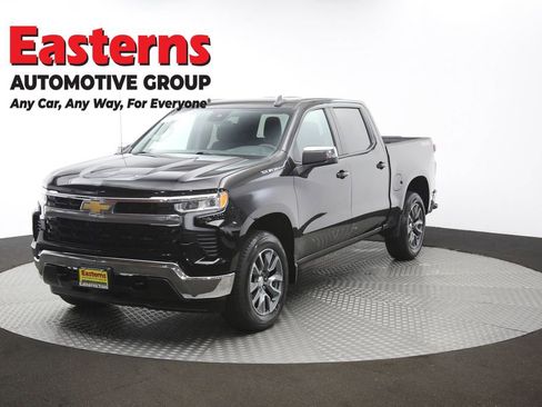Used 2024 Chevrolet Silverado 1500 LT AWD/4WD image 56