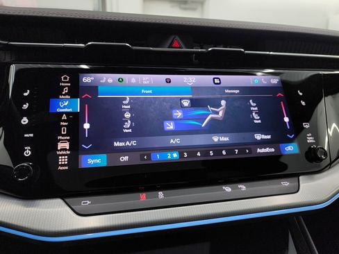 Used 2024 Jeep Wagoneer Launch Edition image 54