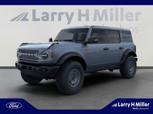 New 2025 Ford Bronco Badlands image 1