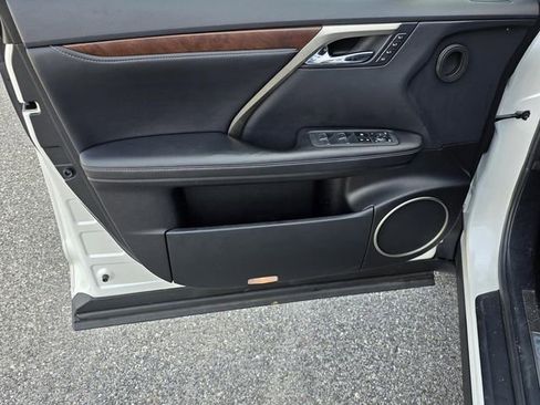 Used 2020 Lexus RX 350L FWD w/ Premium Package image 38