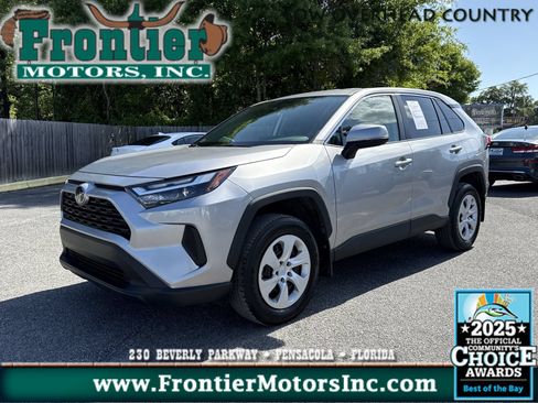 Used 2024 Toyota RAV4 LE AWD/4WD image 1