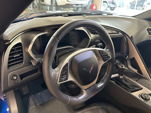 Used 2016 Chevrolet Corvette Stingray Coupe w/ Carbon Flash Badge Package RWD image 42