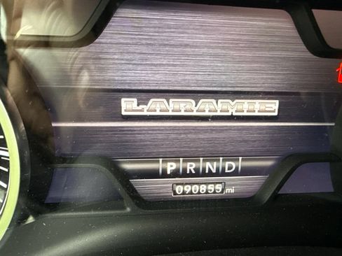 Used 2022 RAM 1500 Laramie RWD image 11