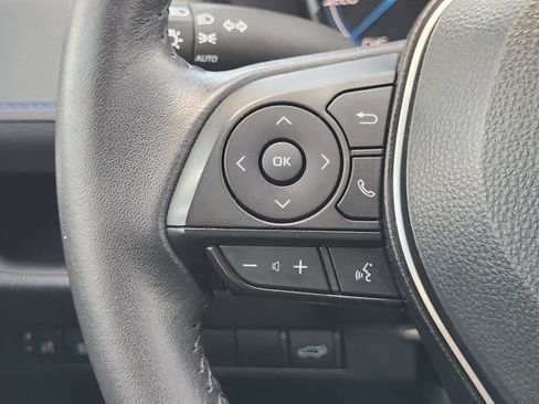 Used 2024 Toyota RAV4 XSE AWD/4WD image 30