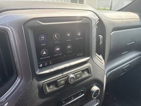 Used 2022 Chevrolet Silverado 2500 Custom w/ Gooseneck/5TH Wheel Package AWD/4WD image 39