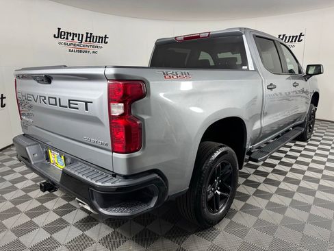 Used 2025 Chevrolet Silverado 1500 Custom Trail Boss AWD/4WD image 6