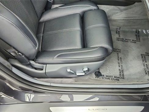 Used 2022 Lucid Air Grand Touring image 22