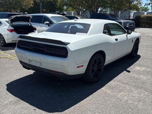 Used 2016 Dodge Challenger R/T Plus RWD image 3