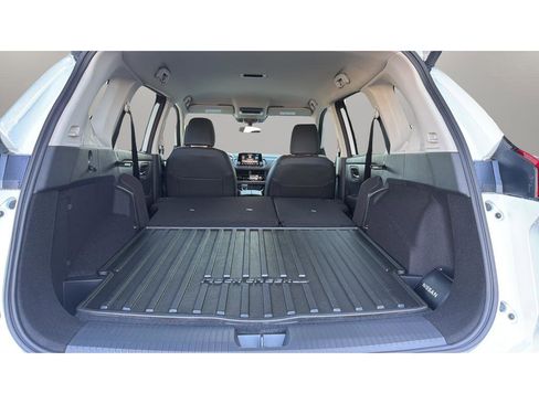 New 2026 Nissan Rogue SV AWD/4WD image 13