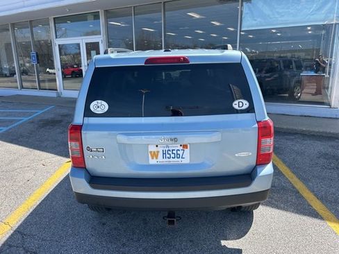 Used 2014 Jeep Patriot Latitude image 11