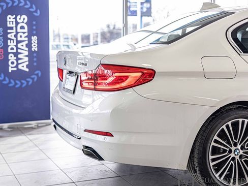 Used 2019 BMW 540i xDrive image 11