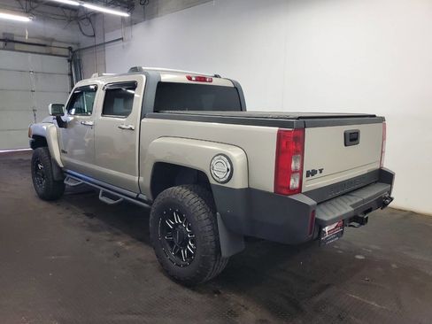 Used 2009 HUMMER H3T Luxury image 5